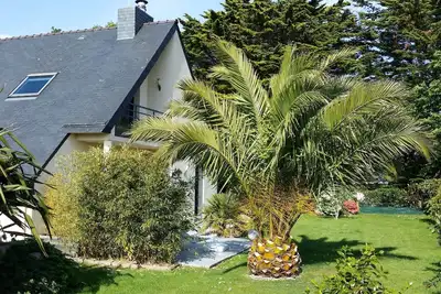 Image de Belle villa récente et confortable sur jardin de 900m2. Wifi