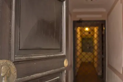 Image de Caractéristique appartement près de Colisée