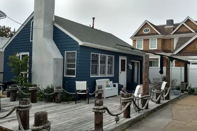 Image de Cottage 1 Chambre Lavallette Beach, Beach Block, 4ème maison de la plage.