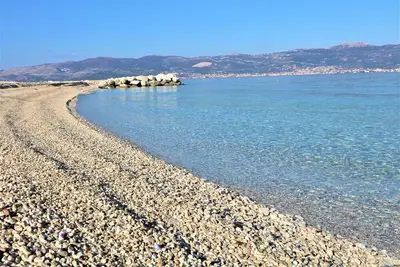 Image de Villa Richi, villa de luxe unique avec entrée sur la plage privée et piscine intérieure