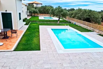 Image de Lefkogea Villas