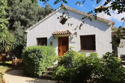 Image de Cottage spacieux avec piscine sur Eco Finca, nr Vejer, plages et restaurants