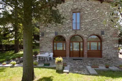 Image de Typical Tuscan house exclusive garden in the countryside near Florence