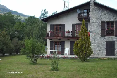 Image de Appartement en rez de jardin entre Serre Chevalier et le Parc des Ecrins