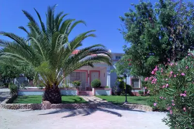 Image de Maison standing dans très belle propriété rurale avec piscine