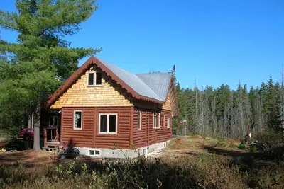 chalet traditionnel en bois rond