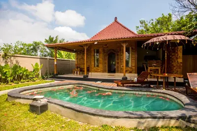 Image de Villa classique en bois My Way et la piscine privée