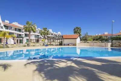 Image de Superbe appartement de 2 chambres avec terrasse privée sur le toit à Vila Sol, Vilamoura