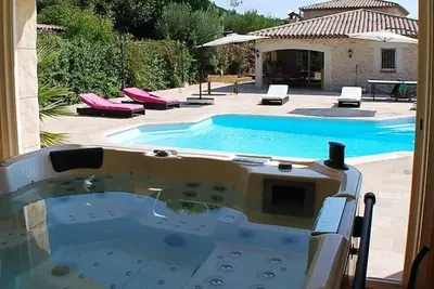 Image de Entre mer et campagne Villa climatisée 6 pers pisc chauffée et Spa