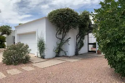 Image de Maison entière disponible / Golf / Piste cyclable / Observation d'oiseaux