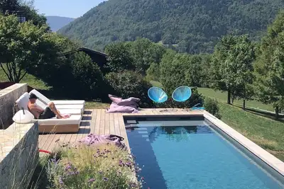 Image de Annecy maison avec piscine 5 min du lac Menthon, 20 min stations des Aravis