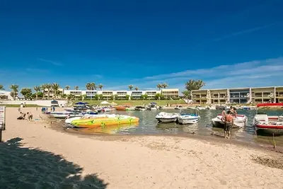 Image de Nautical Inn Beachfront Resort - Semaine de location