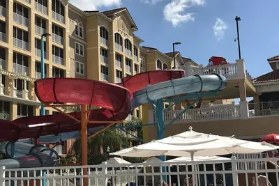 Image de Complexe 5 étoiles au centre-ville de Westgate