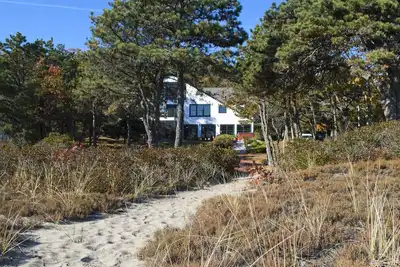Image de Sunny Popham Beachfront House situé sur la plus belle plage du Maine