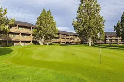 Image de Désert, Golf, Rivières, Montagnes, Théâtres, Casino!