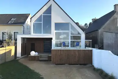 Ty Quemeau, Maison vue mer -plage à pied à 70m- 6-8 personnes