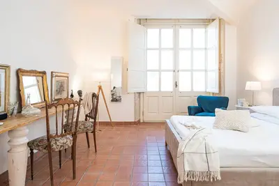 Image de Élégant appartement de deux chambres dans un palais noble sicilien renommé, à Ortigia