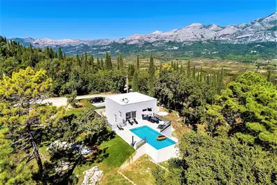 Image de Villa Splendor, nouvelle moderne 5 chambres, près de Dubrovnik, piscine privée avec parking