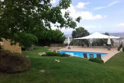 Gîte Can Serrallonga pour 15 personnes