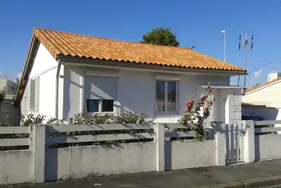 Image de Maison deux chambres avec petit jardin entre la Rochelle et Île de Ré