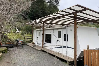 Image de Passez un bon moment dans une remorque de vacances de 30 pieds!