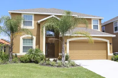 Image de 6 chambres maison / piscine / salle de jeux privée spectaculaire au Veranda Palms Resort