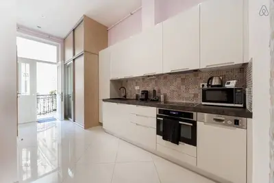 Image de Meilleur Endroit: Optionals Nouvelles & Complet