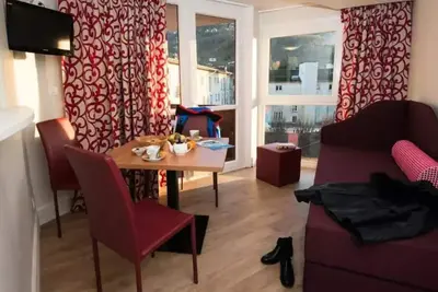 Image de 2 Pièces 4 Personnes