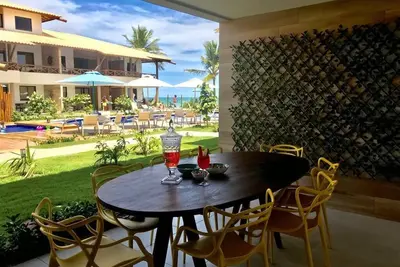 Image de Village au bord de la mer