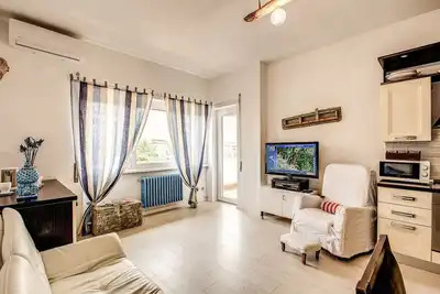 Image de Seaside Rome Apt, Vacances dans la mer de Rome