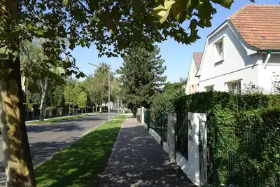 Image de Villa pour vous! Superbe quartier résidentiel