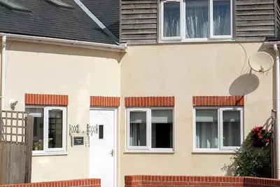 Image de 2 chambres à coucher à Weymouth