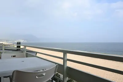 M210 - Marcelli, three-room apartment facing the sea with breathtaking views