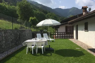 Image de Casa Carla, jusqu'Ă 4 personnes, endroit calme, jardin, balcon avec vue panoramique