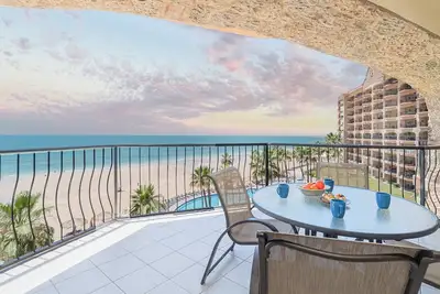 Image de Sse 507 Amazing Ocean Front 2 condominium de chambre à coucher au 5ème étage