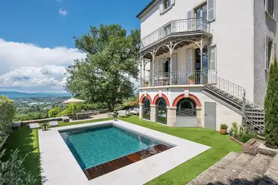 Image de Volange - Maison rénovée avec jardin, piscine et vue exceptionnelle