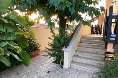 Image de Fabuleux appartement d'une chambre à quelques pas de la mer cristalline dans un quartier résidentiel