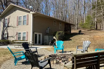 Image de Chalets à Brier Creek près du parc d'État du lac Nolin et de la grotte Mammoth