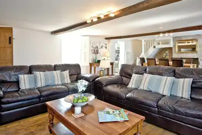 Image de 4 chambres hébergement à Portland