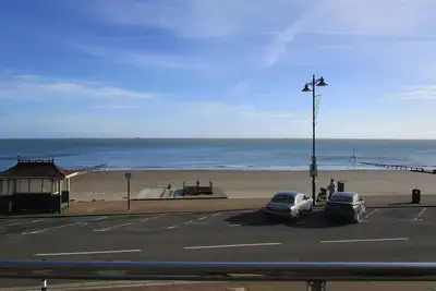 Image de 2 chambres hébergement à Shanklin
