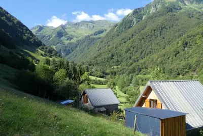 Image de Grange du Marterat au départ des sentiers - Au coeur du vallon d'Ossèse