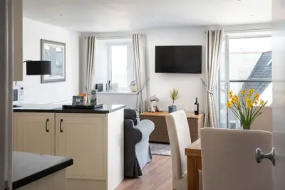 Image de Refuge contemporain dans le centre de St Ives.