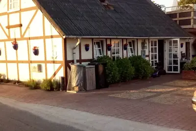 Image de Appartement de 40m2 au 1er étage avec entrée indépendante près du port et de la plage de Sillerslev Wi-fi