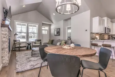 Image de Nouveau! SolAbode: Retraite de luxe pour toutes les saisons!