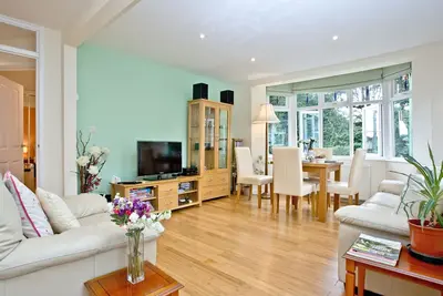 Image de 2 chambres logement dans Paignton