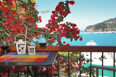 Image de Chambre double Anemoessa. Très bien entretenu, situé dans une rue arrière