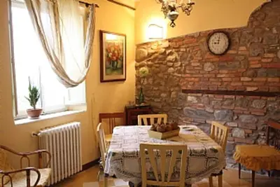 Image de Appartement Avec Jardin Au Coeur De \"Barga Vecchia\"