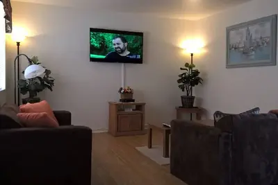 Image de 2bedroom2bathcondo deuxième étage personne ci-dessus