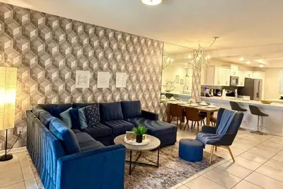 Image de Charming Holiday Condo, Only 7 min to Disney