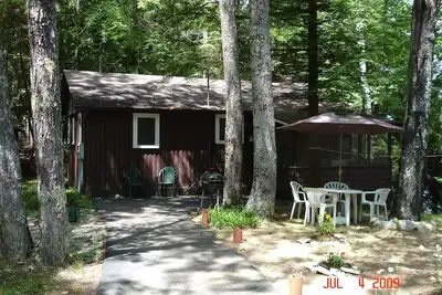 Image de Finley Lake - Nolans 'Nook & Nest 3 Bdrm Cottage